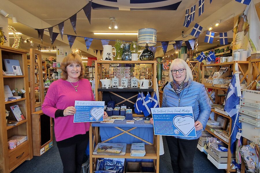 Beautrice with owner of Westide Pine, Janet.