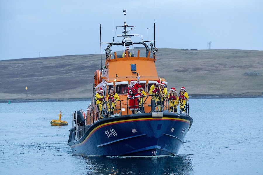 Lerwick Christmas Parade 2024
