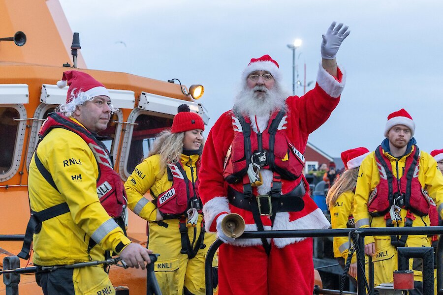 Lerwick Christmas Parade 2024